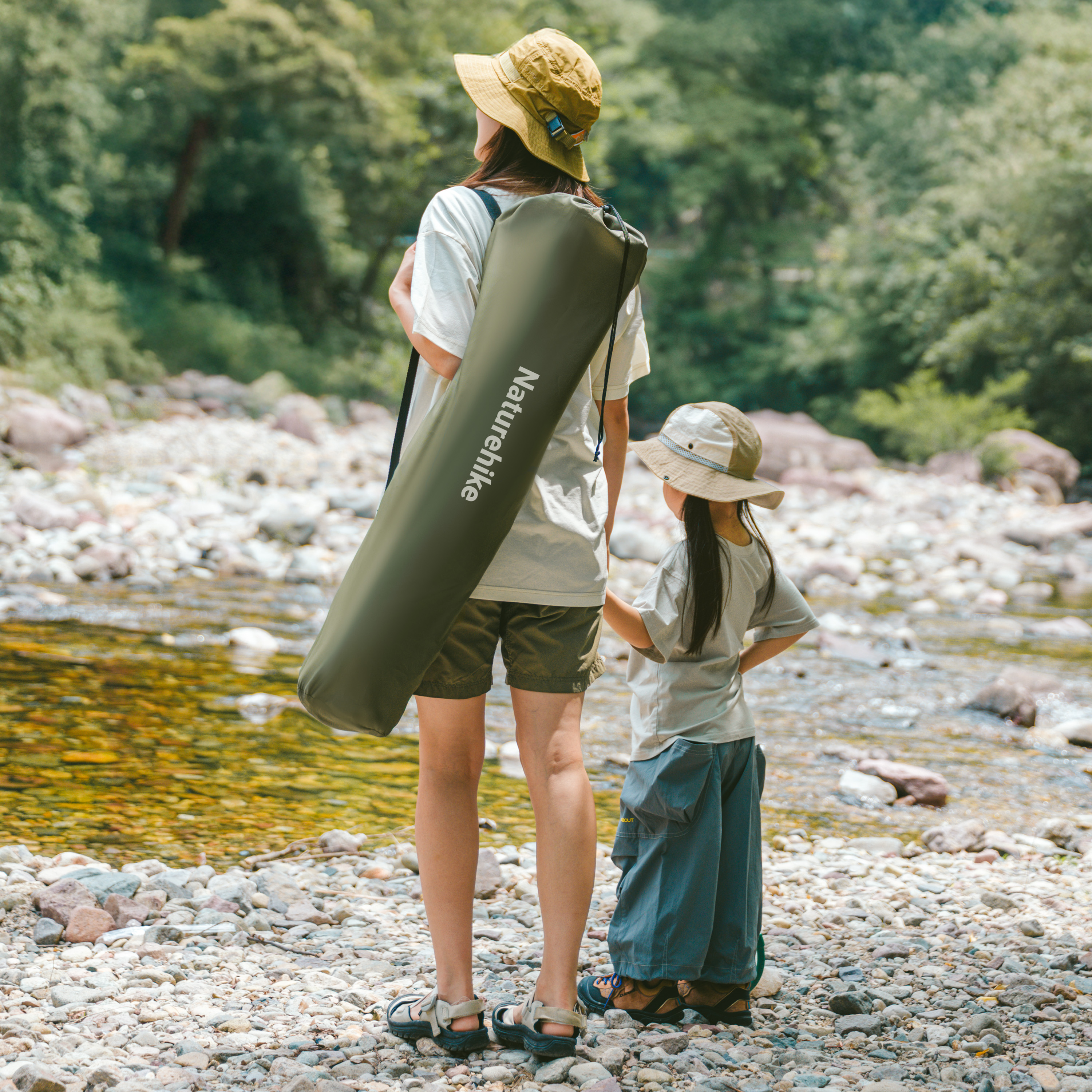 Naturehike kempingové polohovací křeslo s podnožkou - béžové